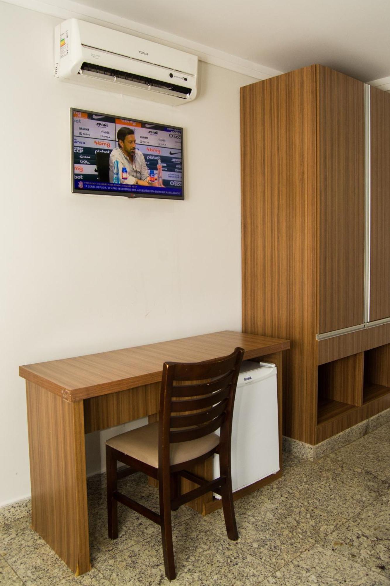 Hotel Bombonato - Facil Acesso Ao Aeroporto E Parque De Exposicoes Abcz 3*